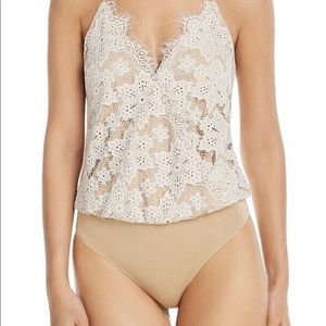 BNWT WAYF Lizzie Crossover Bodysuit Size M, Ivory